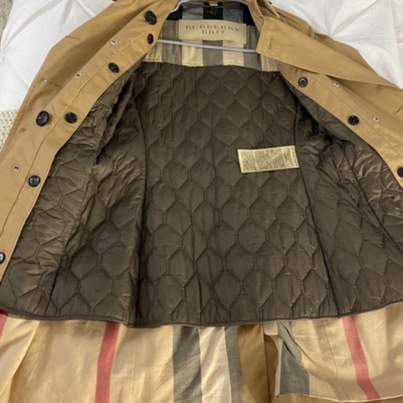 Burberry 'Reymoore' Trench Coat with Detachable Hood & Liner - Picture 6 of 10